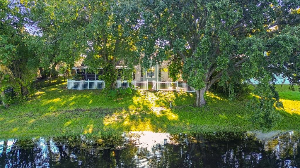 En Venta: $389,000 (3 camas, 2 baños, 1576 Pies cuadrados)