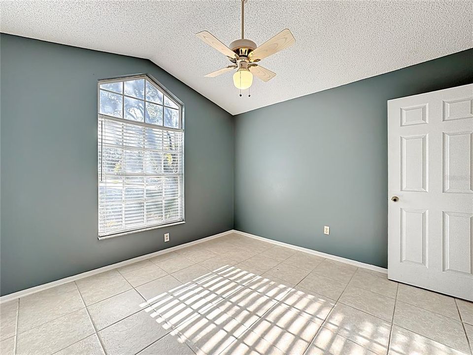 En Venta: $389,000 (3 camas, 2 baños, 1576 Pies cuadrados)