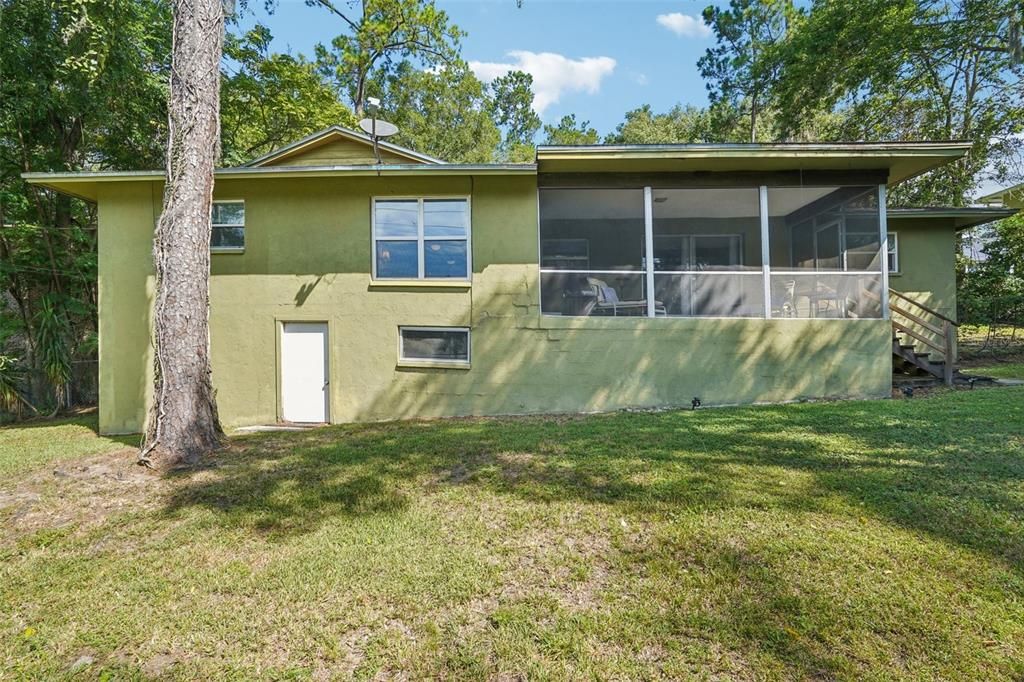 For Sale: $449,900 (3 beds, 2 baths, 1726 Square Feet)