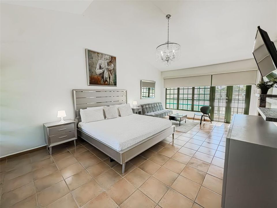 出租: $6,500 (4 贝兹, 4 浴室, 2764 平方英尺)