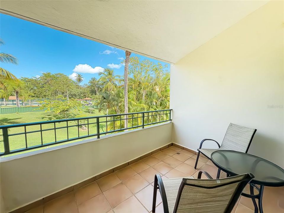 出租: $6,500 (4 贝兹, 4 浴室, 2764 平方英尺)