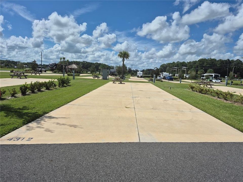 待售: $149,900 (0.07 acres)