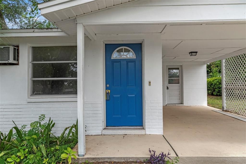 For Sale: $139,900 (1 beds, 1 baths, 675 Square Feet)