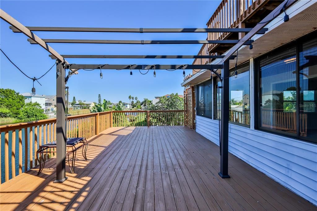 待售: $399,000 (2 贝兹, 2 浴室, 1300 平方英尺)