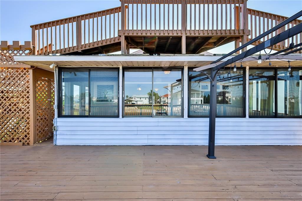 待售: $399,000 (2 贝兹, 2 浴室, 1300 平方英尺)