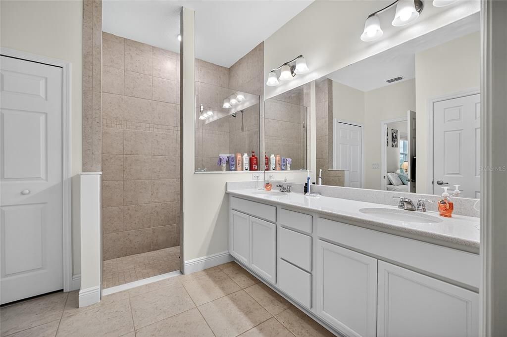 For Sale: $524,999 (4 beds, 3 baths, 2396 Square Feet)