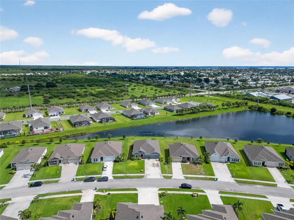 For Sale: $524,999 (4 beds, 3 baths, 2396 Square Feet)