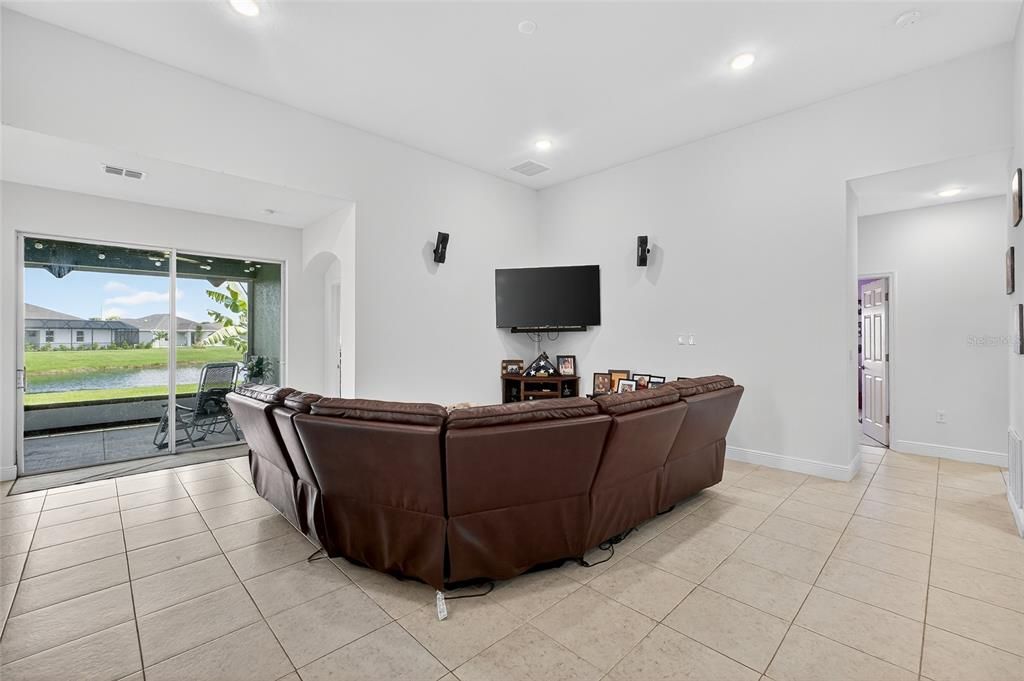 For Sale: $524,999 (4 beds, 3 baths, 2396 Square Feet)