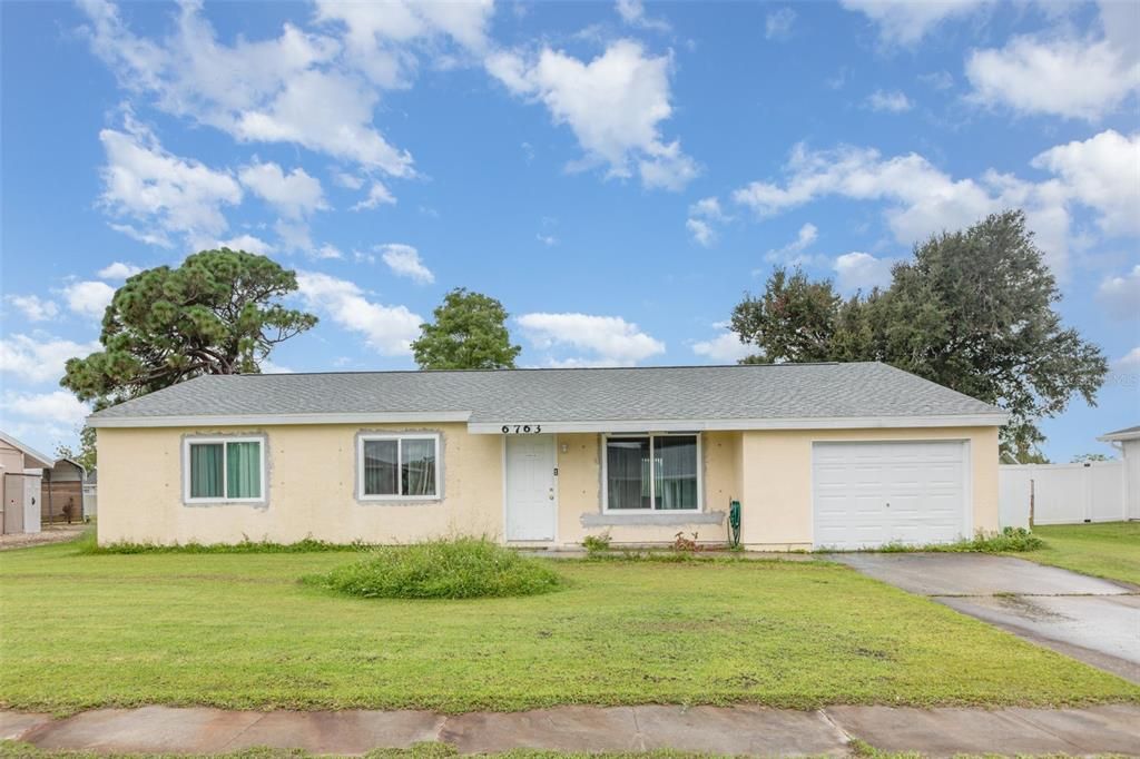 Recently Sold: $150,000 (2 beds, 2 baths, 1175 Square Feet)