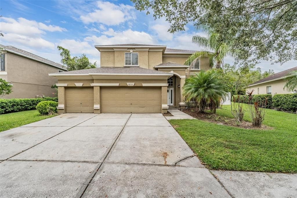 Active With Contract: $609,900 (5 beds, 3 baths, 2976 Square Feet)