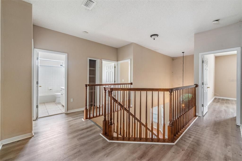 Active With Contract: $609,900 (5 beds, 3 baths, 2976 Square Feet)