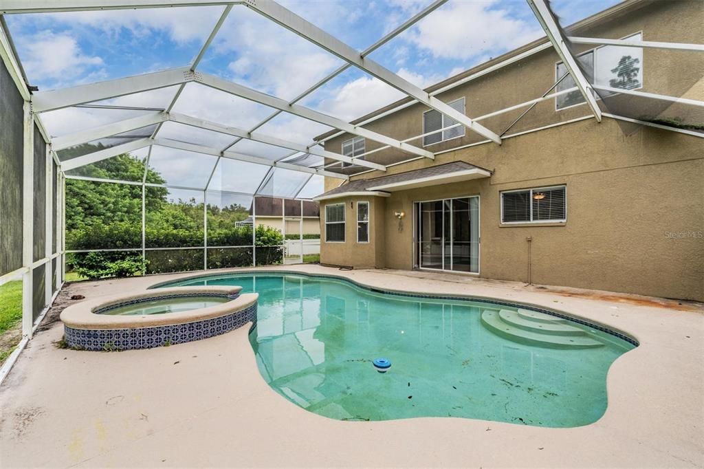 Active With Contract: $609,900 (5 beds, 3 baths, 2976 Square Feet)