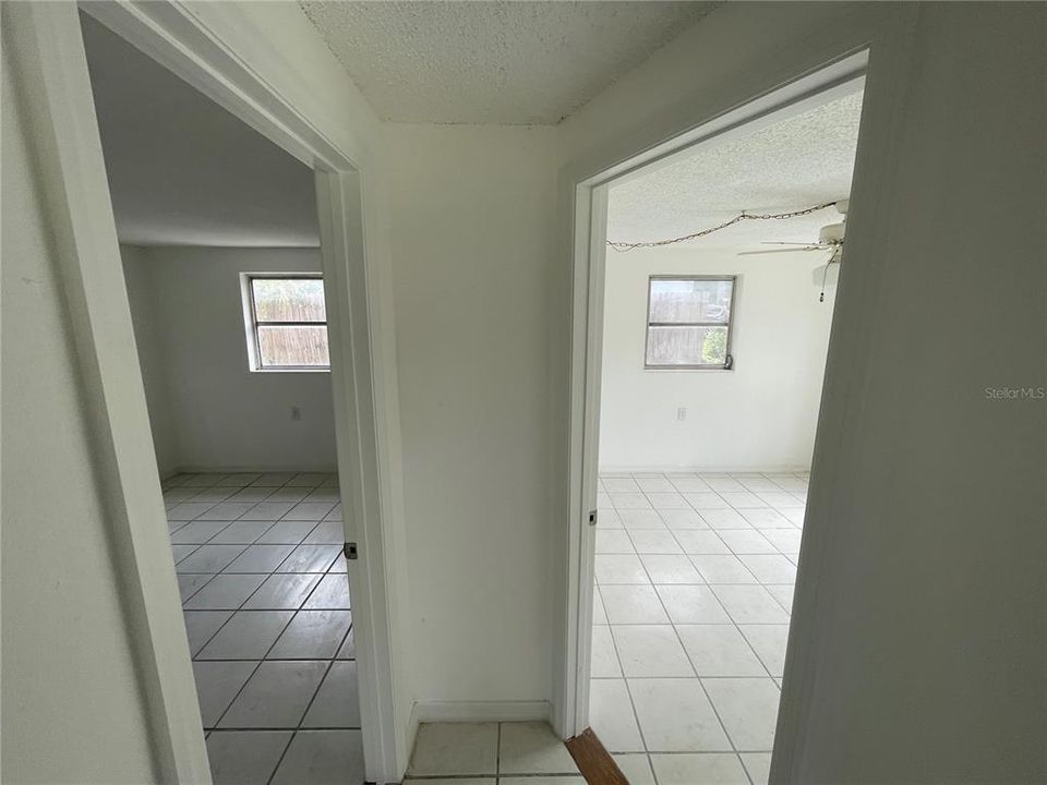 For Rent: $1,100 (2 beds, 1 baths, 720 Square Feet)