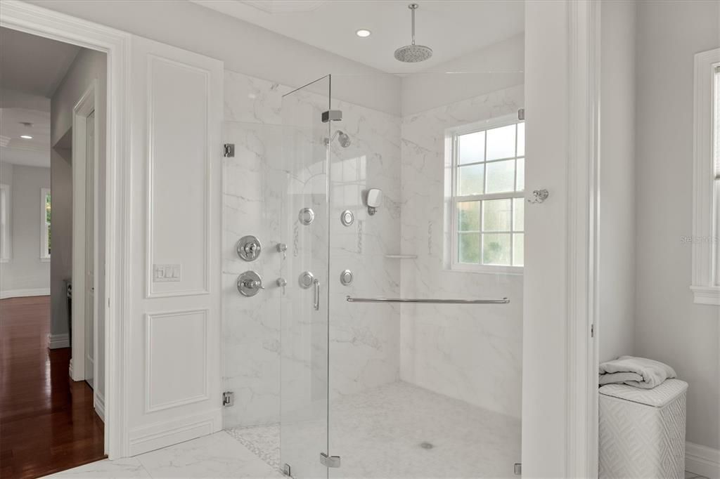 待售: $3,075,000 (4 贝兹, 4 浴室, 5077 平方英尺)