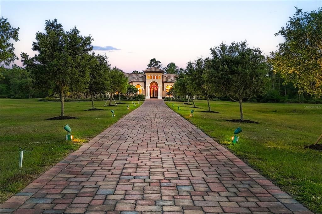 待售: $3,075,000 (4 贝兹, 4 浴室, 5077 平方英尺)