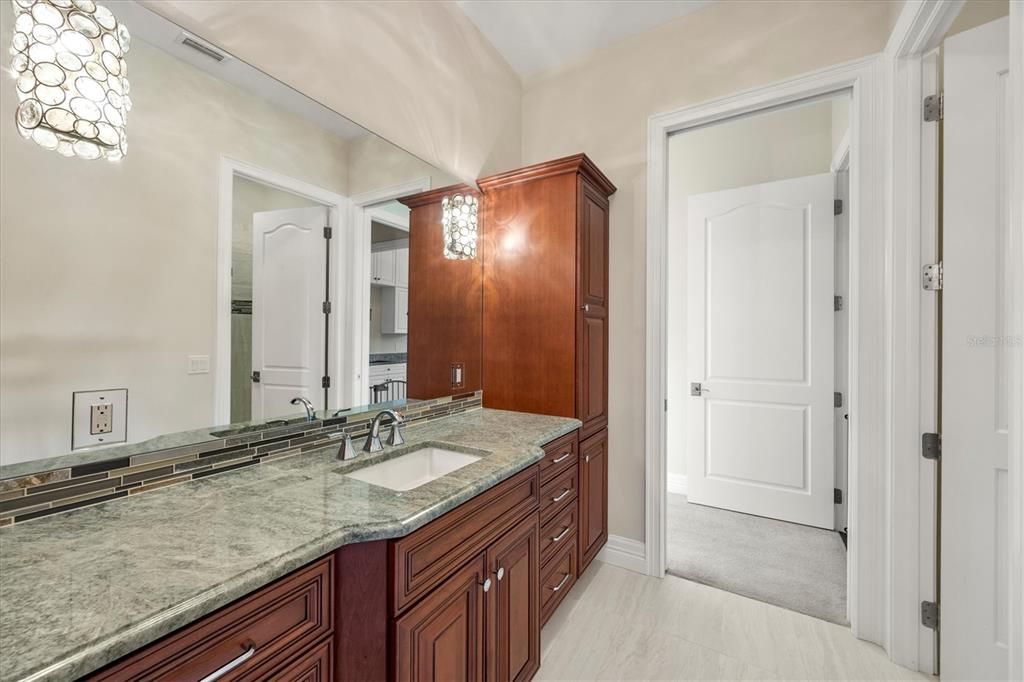 待售: $3,075,000 (4 贝兹, 4 浴室, 5077 平方英尺)