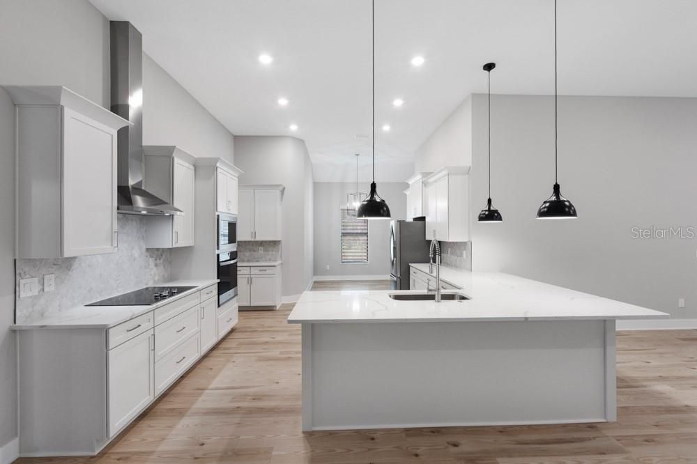 待售: $844,900 (4 贝兹, 3 浴室, 3389 平方英尺)