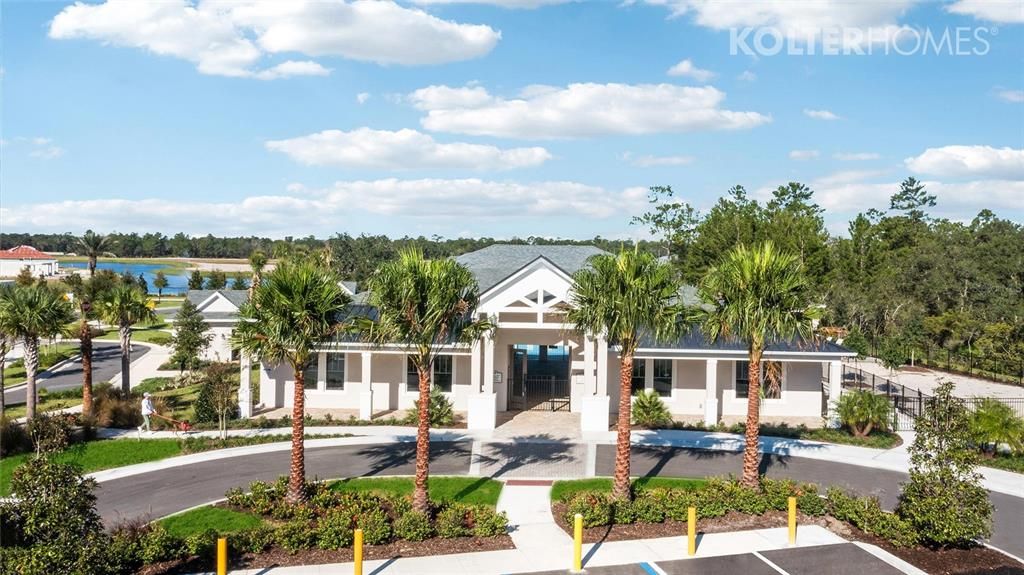 Active With Contract: $549,990 (4 beds, 3 baths, 2129 Square Feet)