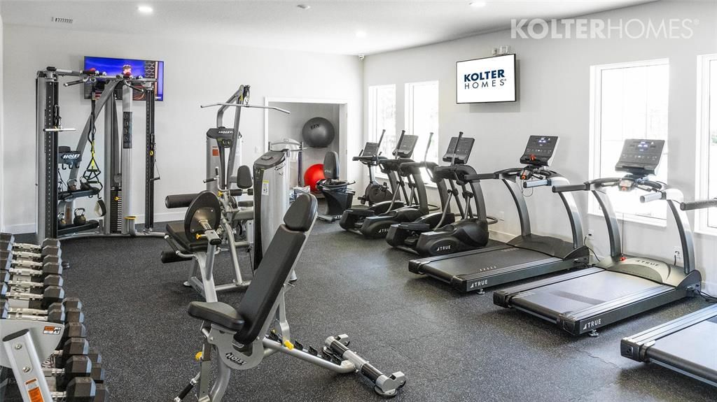 Active With Contract: $549,990 (4 beds, 3 baths, 2129 Square Feet)