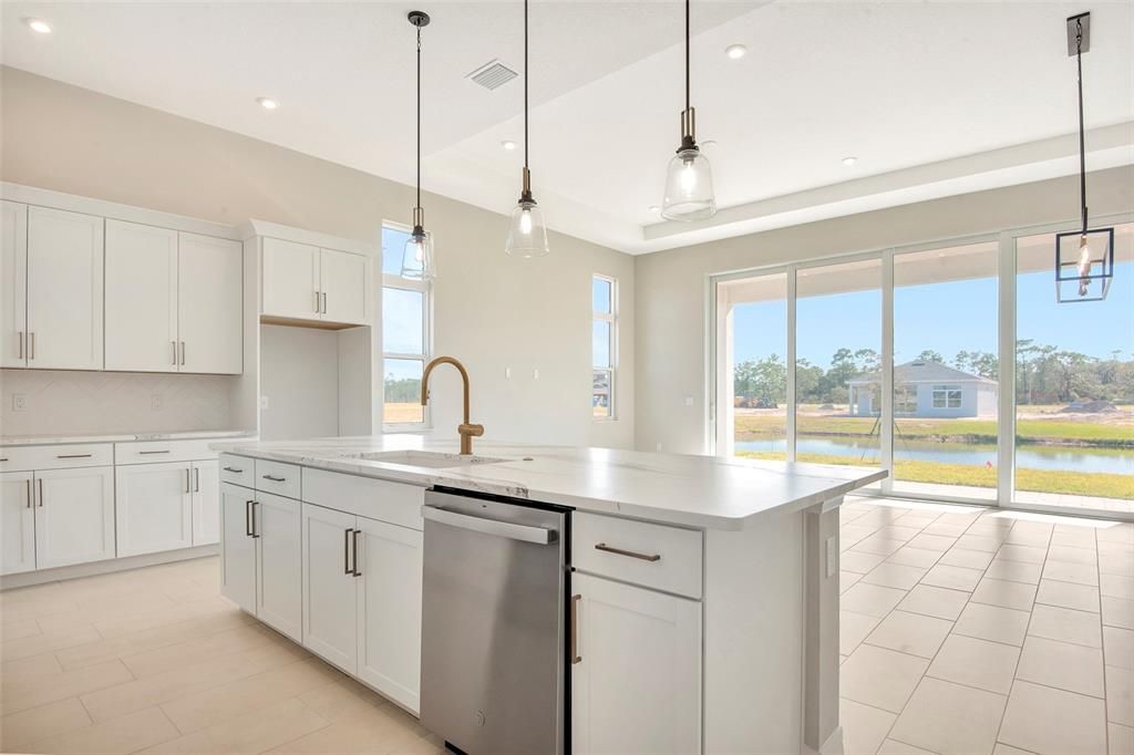 Active With Contract: $549,990 (4 beds, 3 baths, 2129 Square Feet)