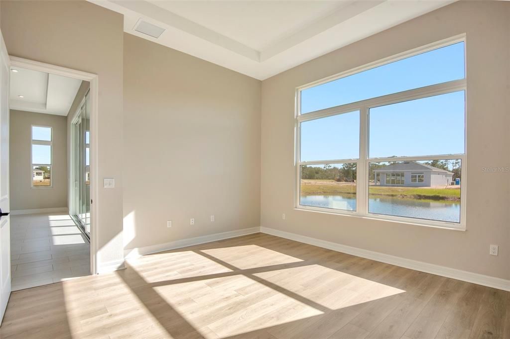 Active With Contract: $549,990 (4 beds, 3 baths, 2129 Square Feet)