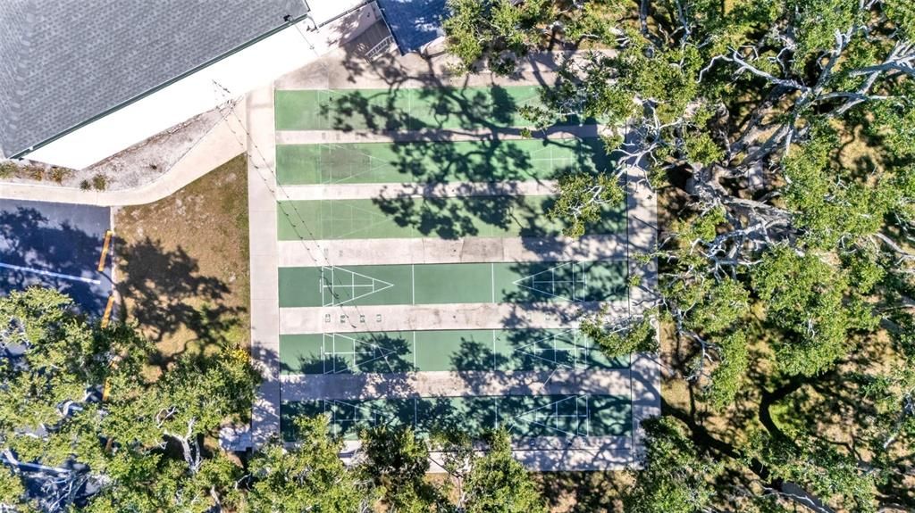 合同活跃: $430,000 (2 贝兹, 2 浴室, 1685 平方英尺)