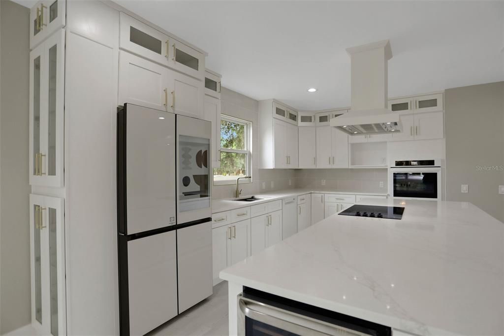 For Sale: $650,000 (5 beds, 3 baths, 2789 Square Feet)