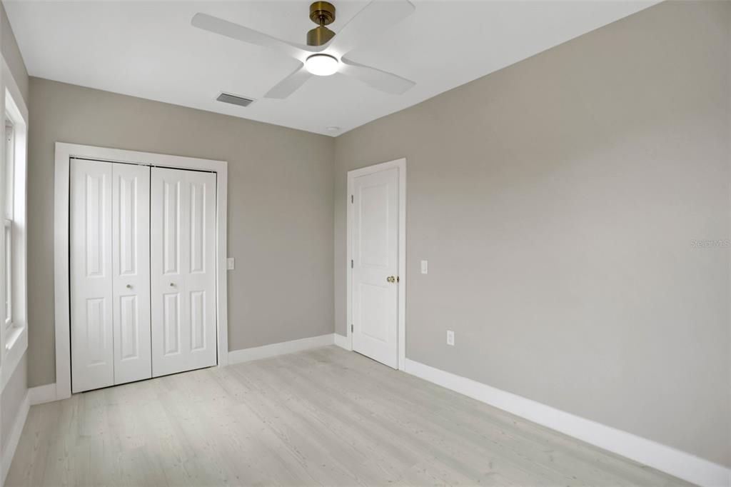 For Sale: $650,000 (5 beds, 3 baths, 2789 Square Feet)