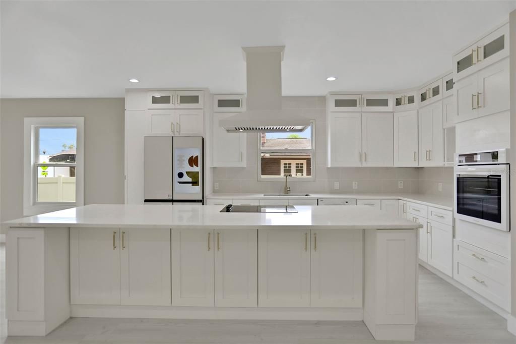 For Sale: $650,000 (5 beds, 3 baths, 2789 Square Feet)