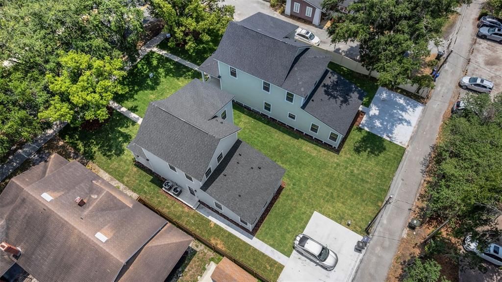 For Sale: $650,000 (5 beds, 3 baths, 2789 Square Feet)