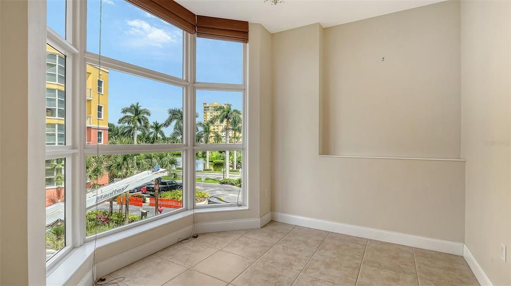 For Sale: $459,900 (3 beds, 2 baths, 2115 Square Feet)