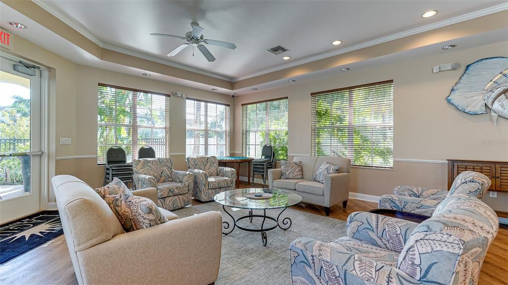 For Sale: $459,900 (3 beds, 2 baths, 2115 Square Feet)