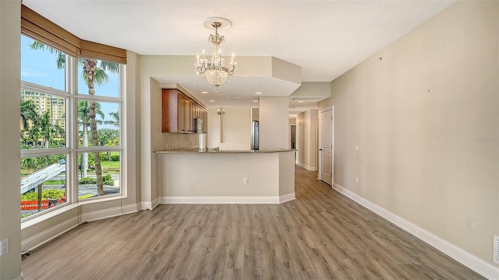 For Sale: $459,900 (3 beds, 2 baths, 2115 Square Feet)