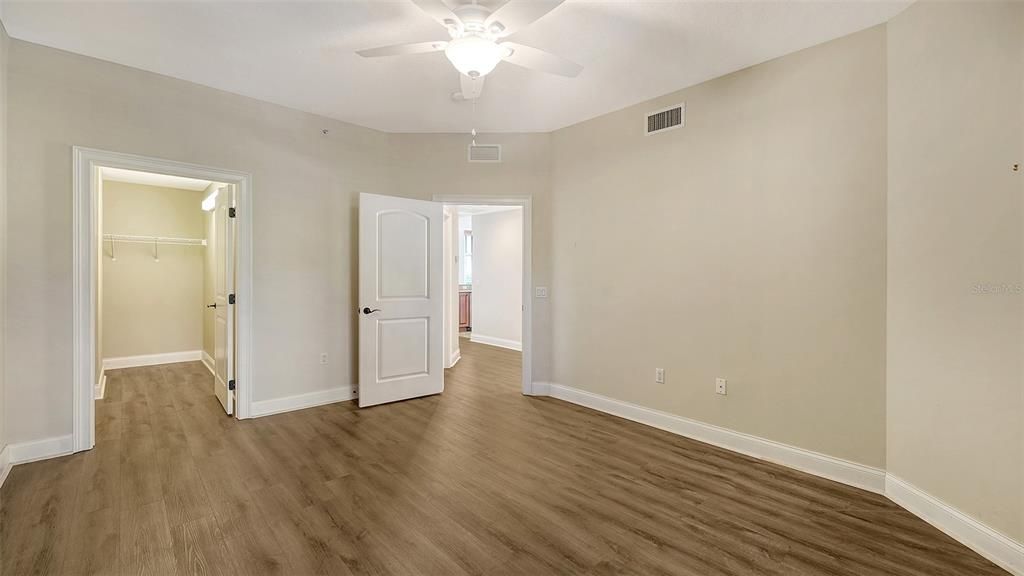 For Sale: $459,900 (3 beds, 2 baths, 2115 Square Feet)