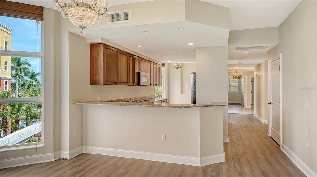 For Sale: $459,900 (3 beds, 2 baths, 2115 Square Feet)