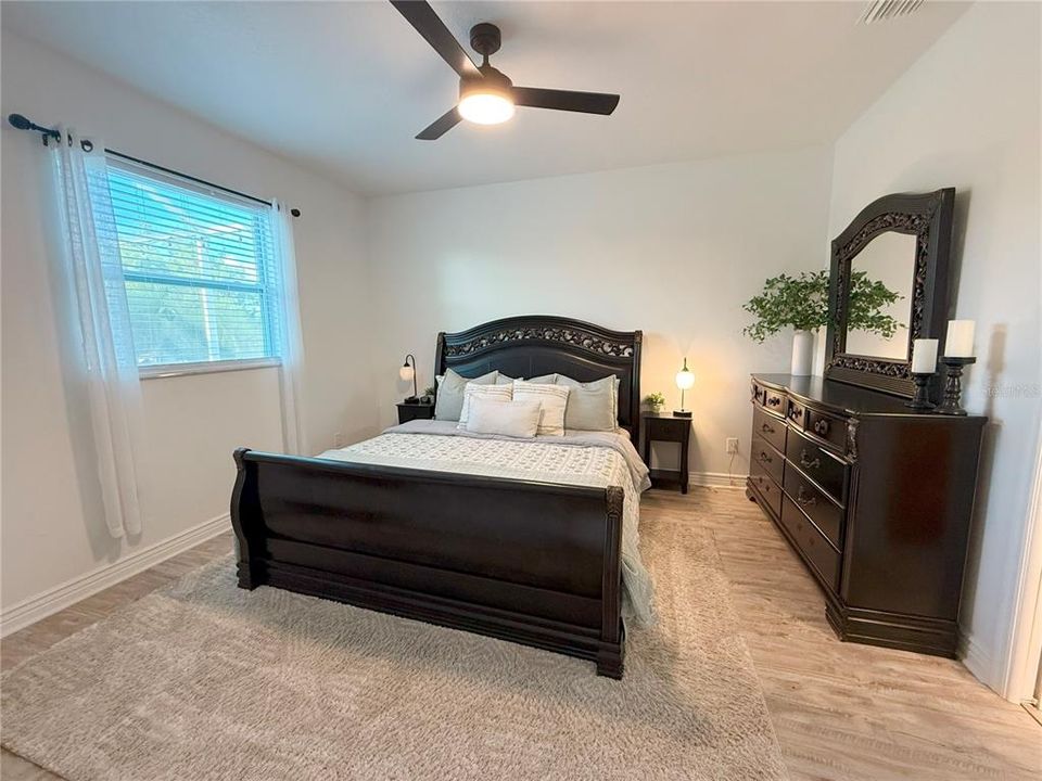 Active With Contract: $625,000 (3 beds, 2 baths, 1411 Square Feet)