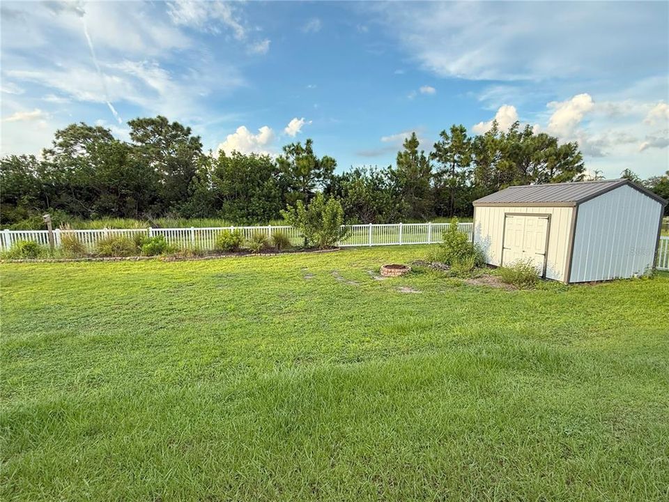 Active With Contract: $625,000 (3 beds, 2 baths, 1411 Square Feet)