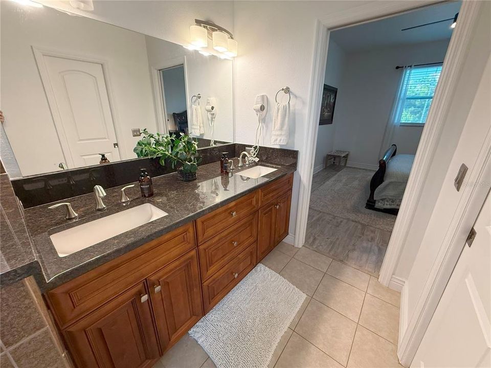 Active With Contract: $625,000 (3 beds, 2 baths, 1411 Square Feet)