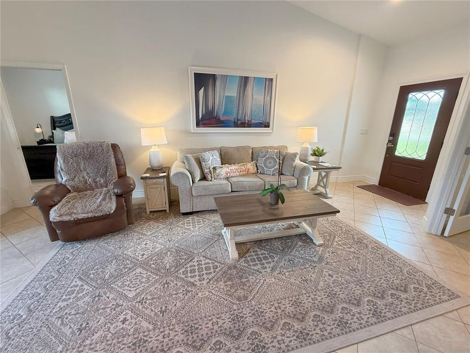 Active With Contract: $625,000 (3 beds, 2 baths, 1411 Square Feet)