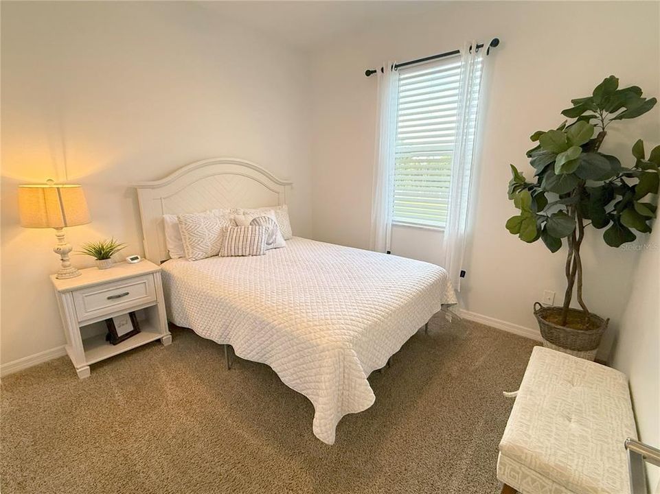 Active With Contract: $625,000 (3 beds, 2 baths, 1411 Square Feet)