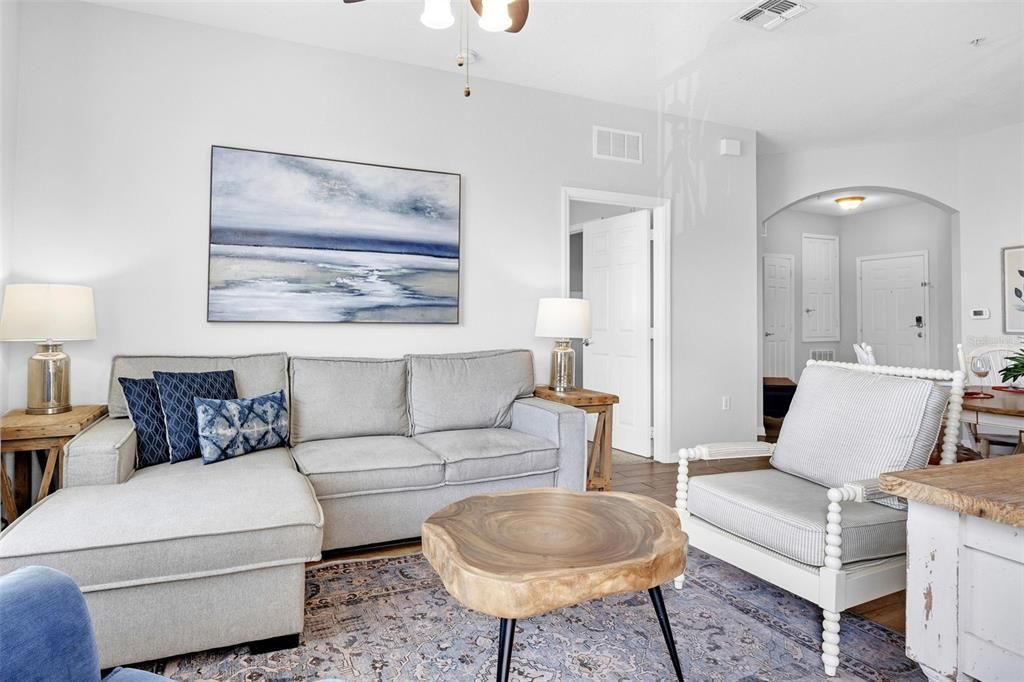 Active With Contract: $520,000 (3 beds, 2 baths, 1447 Square Feet)