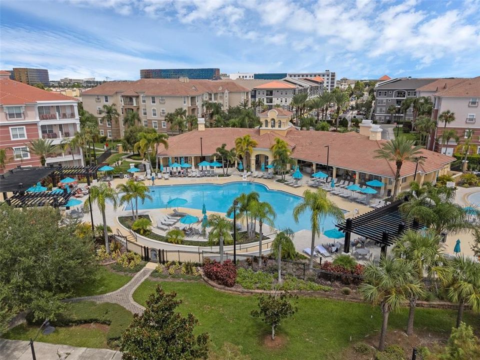 Active With Contract: $520,000 (3 beds, 2 baths, 1447 Square Feet)