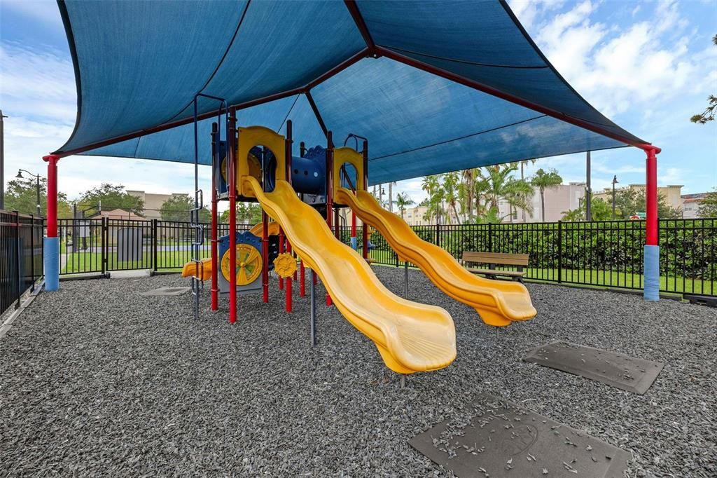 Active With Contract: $520,000 (3 beds, 2 baths, 1447 Square Feet)