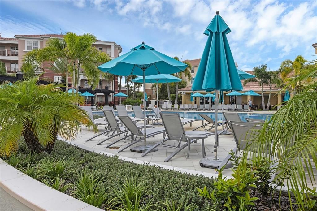 Active With Contract: $520,000 (3 beds, 2 baths, 1447 Square Feet)