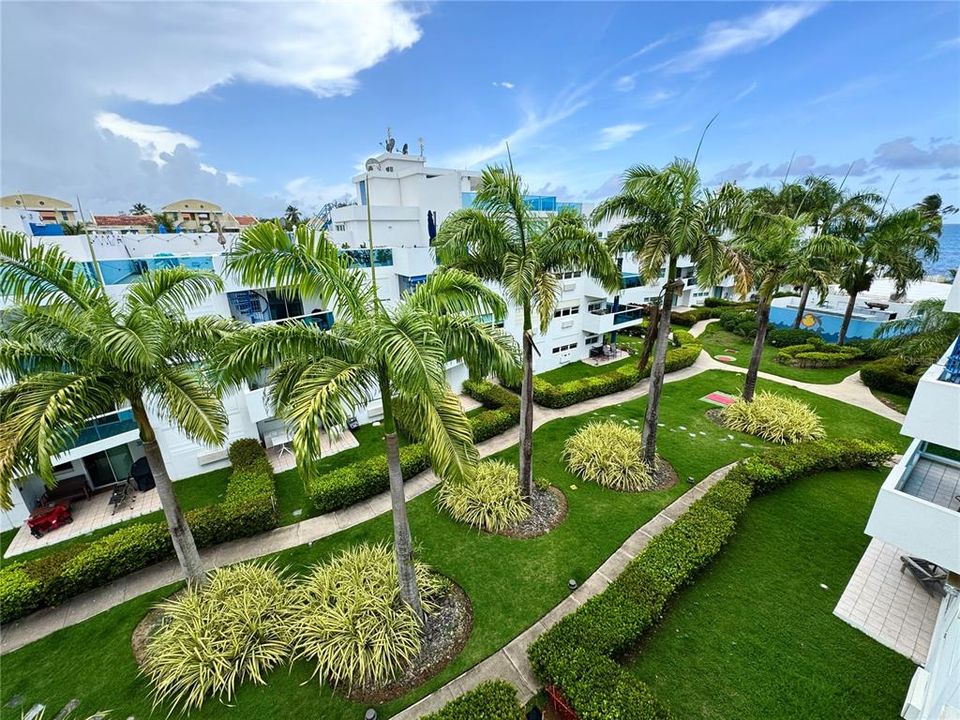 For Sale: $250,000 (2 beds, 2 baths, 0 Square Feet)