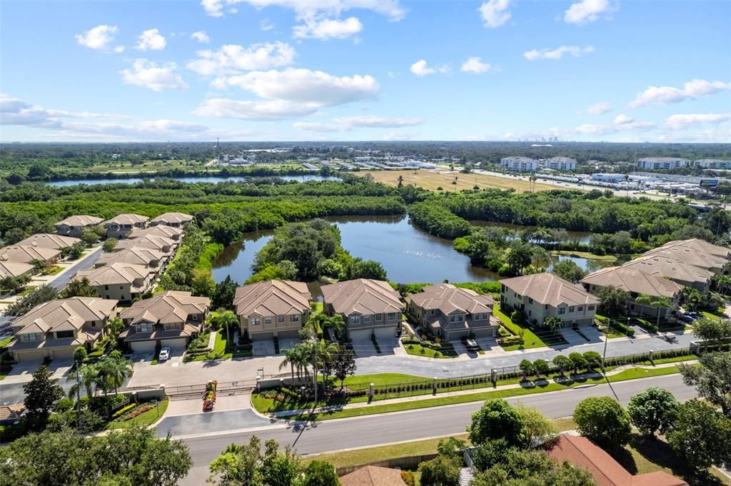 待售: $550,000 (3 贝兹, 2 浴室, 2670 平方英尺)