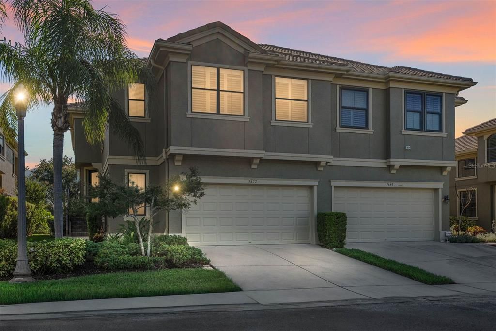 待售: $550,000 (3 贝兹, 2 浴室, 2670 平方英尺)