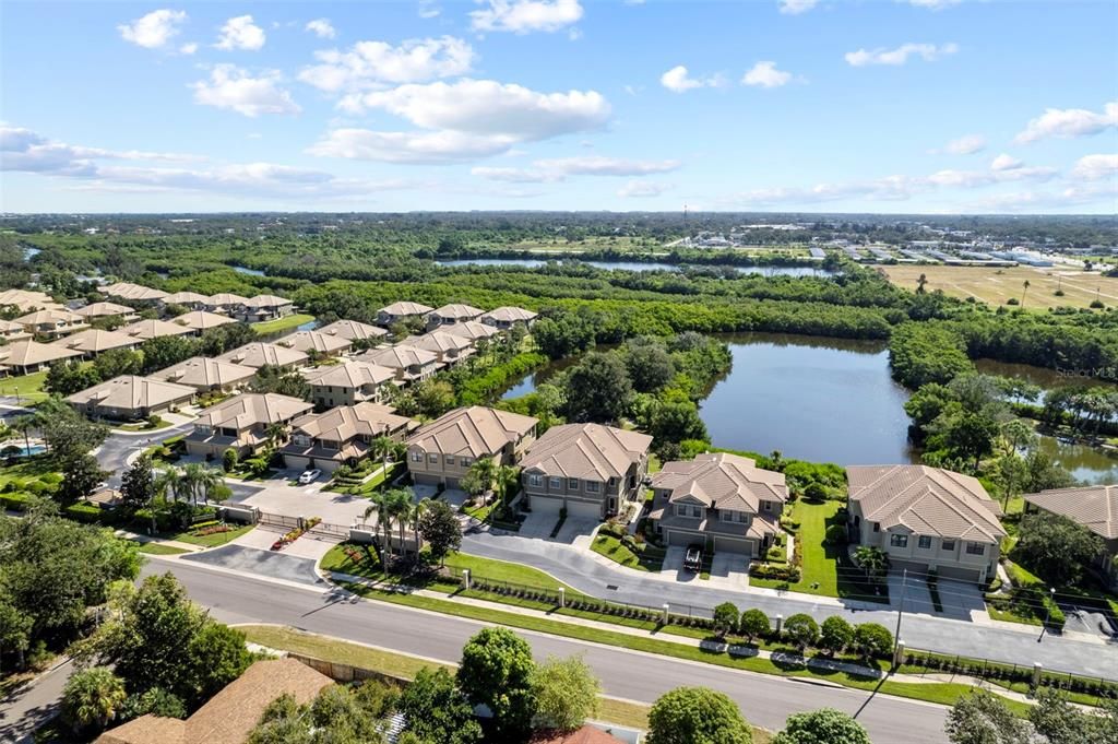 待售: $550,000 (3 贝兹, 2 浴室, 2670 平方英尺)