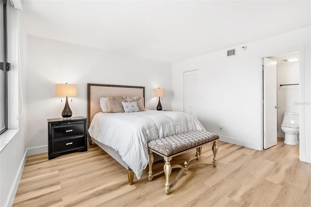 En Venta: $630,000 (2 camas, 2 baños, 1476 Pies cuadrados)