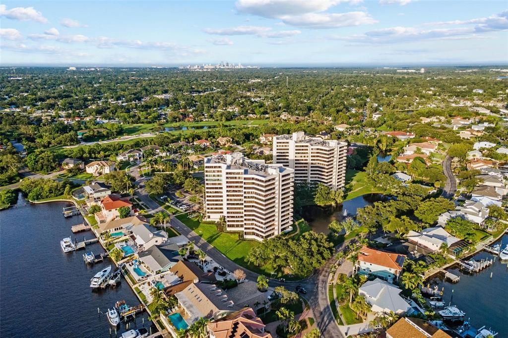 En Venta: $630,000 (2 camas, 2 baños, 1476 Pies cuadrados)